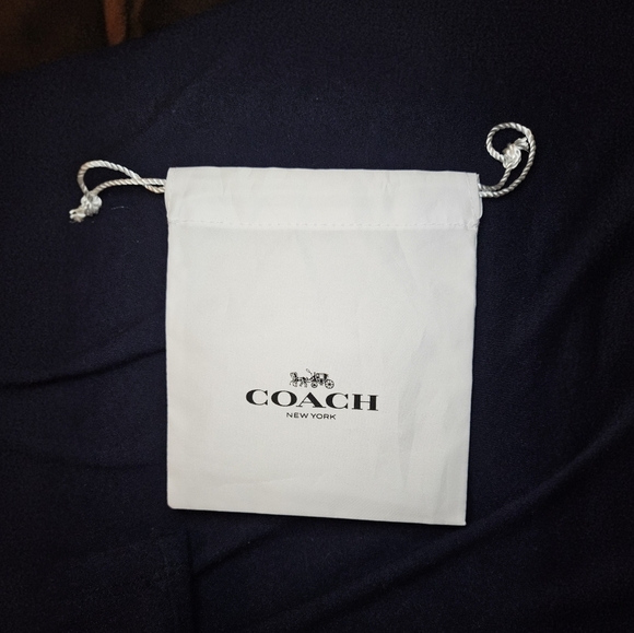 Coach Goldtone C Logo Earrings + Dust bag - Picture 8 of 8